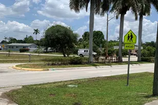 240 NW 38th Ave, Lauderhill, FL 33311 - Photo 46
