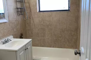 240 NW 38th Ave, Lauderhill, FL 33311 - Photo 28