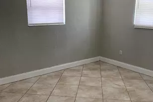 240 NW 38th Ave, Lauderhill, FL 33311 - Photo 14