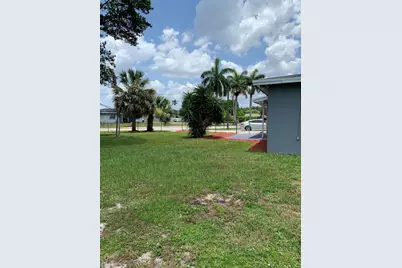 240 NW 38th Avenue, Lauderhill, FL 33311 - Photo 40