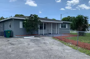 240 NW 38th Ave, Lauderhill, FL 33311 - Photo 2