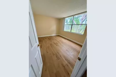7895 Margate Boulevard #203, Margate, FL 33063 - Photo 8