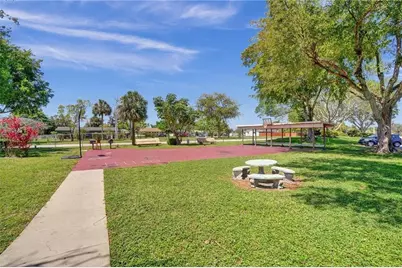 7895 Margate Boulevard #203, Margate, FL 33063 - Photo 14