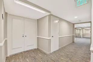 4000 N Ocean Dr, Singer Island, FL 33404 - Photo 40