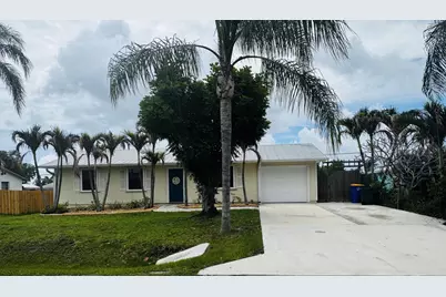 1918 SE Monroe Street, Stuart, FL 34997 - Photo 1
