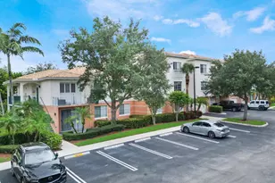 9309 Myrtlewood Cir W, Palm Beach Gardens, FL 33418 - Photo 16