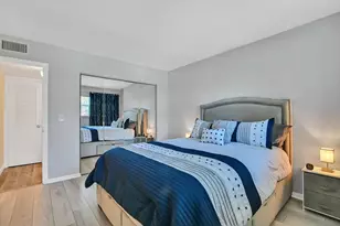 1432 S Lakeside Dr, Lake Worth Beach, FL 33460 - Photo 10