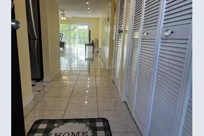 6101 N Falls Cir Drive #310, Lauderhill, FL 33319 - Photo 2