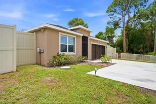 1572 SW Paar Dr, Port Saint Lucie, FL 34953 - Photo 4