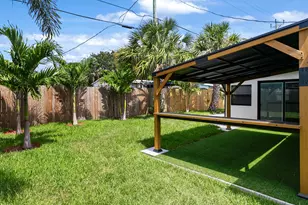 3141 NE 14th Ave, Pompano Beach, FL 33064 - Photo 32