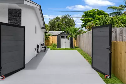3141 NE 14th Avenue, Pompano Beach, FL 33064 - Photo 44