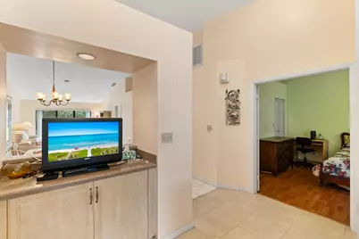 8108 NW 100th Lane, Tamarac, FL 33321 - Photo 12