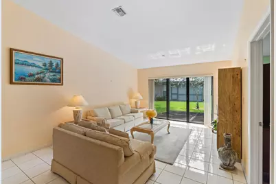 8108 NW 100th Lane, Tamarac, FL 33321 - Photo 18