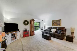1109 Duncan Cir, Palm Beach Gardens, FL 33418 - Photo 2