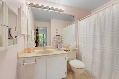 1109 Duncan Circle #203, Palm Beach Gardens, FL 33418 - Photo 16