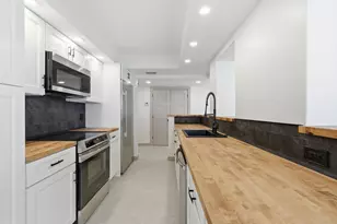 5460 N Ocean Dr, Riviera Beach, FL 33404 - Photo 20