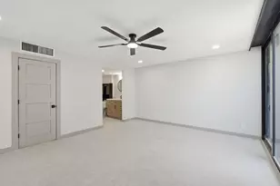 5460 N Ocean Dr, Riviera Beach, FL 33404 - Photo 26