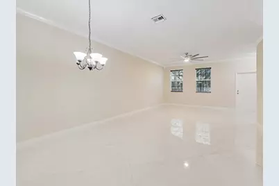 118 Seagrape Drive #105, Jupiter, FL 33458 - Photo 6