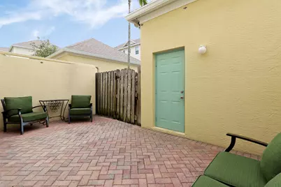 118 Seagrape Drive #105, Jupiter, FL 33458 - Photo 12