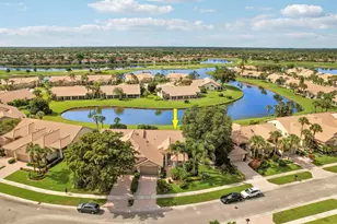 7136 Ashford Ln, Boynton Beach, FL 33472 - Photo 6