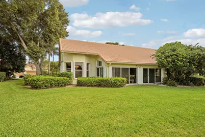 7136 Ashford Lane, Boynton Beach, FL 33472 - Photo 4