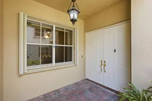 3956 Torres Cir, West Palm Beach, FL 33409 - Photo 8