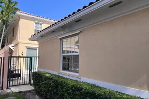 3368 Greenway Dr, Jupiter, FL 33458 - Photo 4
