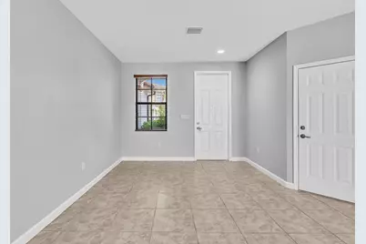 3320 W 90th Street, Hialeah, FL 33018 - Photo 12