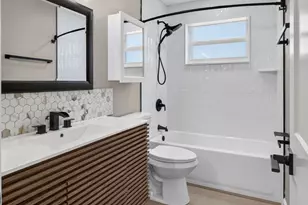 665 W 7th St, Riviera Beach, FL 33404 - Photo 28