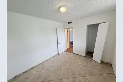 9230 Lagoon Place #110, Davie, FL 33324 - Photo 10