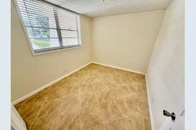 9230 Lagoon Place #110, Davie, FL 33324 - Photo 10