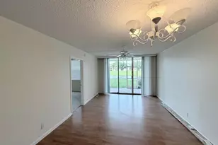 9230 Lagoon Pl, Davie, FL 33324 - Photo 4