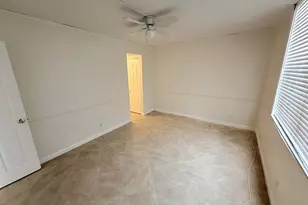 9230 Lagoon Pl, Davie, FL 33324 - Photo 6