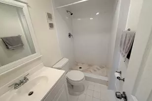 9230 Lagoon Pl, Davie, FL 33324 - Photo 12