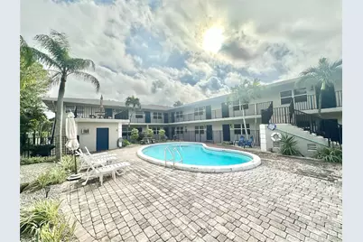 660 NE 11th Avenue #202, Fort Lauderdale, FL 33304 - Photo 2