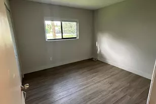 450 W Palm Cir Circle W, Pembroke Pines, FL 33025 - Photo 8