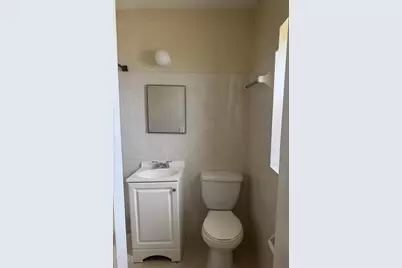 7803 NW 8th Avenue, Miami, FL 33150 - Photo 10