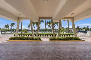 4747 Collins Ave, Miami Beach, FL 33140 - Photo 24