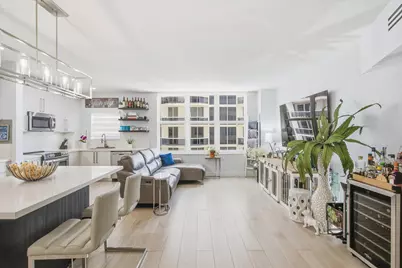 4747 Collins Avenue #1109, Miami Beach, FL 33140 - Photo 10