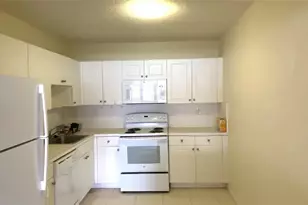 760 SE 2nd Ave, Deerfield Beach, FL 33441 - Photo 2