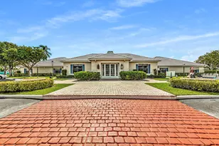 180 Cypress Club Dr, Pompano Beach, FL 33060 - Photo 42