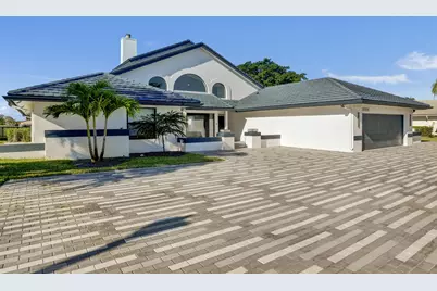 10818 River Glenn Drive, Boca Raton, FL 33428 - Photo 2