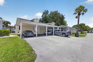 170 Maple Ave W, Palm Beach Gardens, FL 33410 - Photo 2