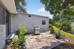 170 Maple Ave W, Palm Beach Gardens, FL 33410 - Photo 48