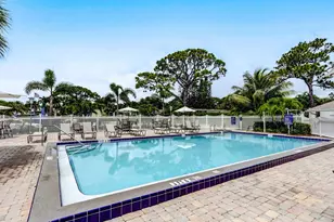 170 Maple Ave W, Palm Beach Gardens, FL 33410 - Photo 52
