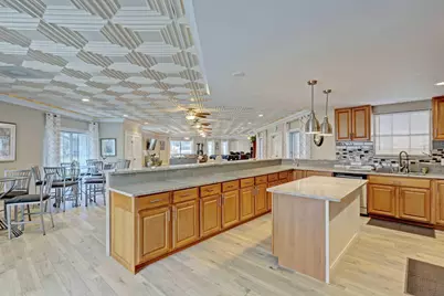 170 Maple Avenue W, Palm Beach Gardens, FL 33410 - Photo 62