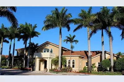 902 Villa Circle, Boynton Beach, FL 33435 - Photo 1