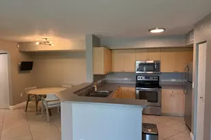 902 Villa Cir, Boynton Beach, FL 33435 - Photo 6