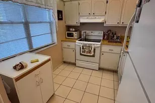 2649 NW 48th Terrace, Lauderdale Lakes, FL 33313 - Photo 14