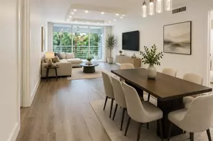 3930 Oaks Clubhouse Dr, Pompano Beach, FL 33069 - Photo 6